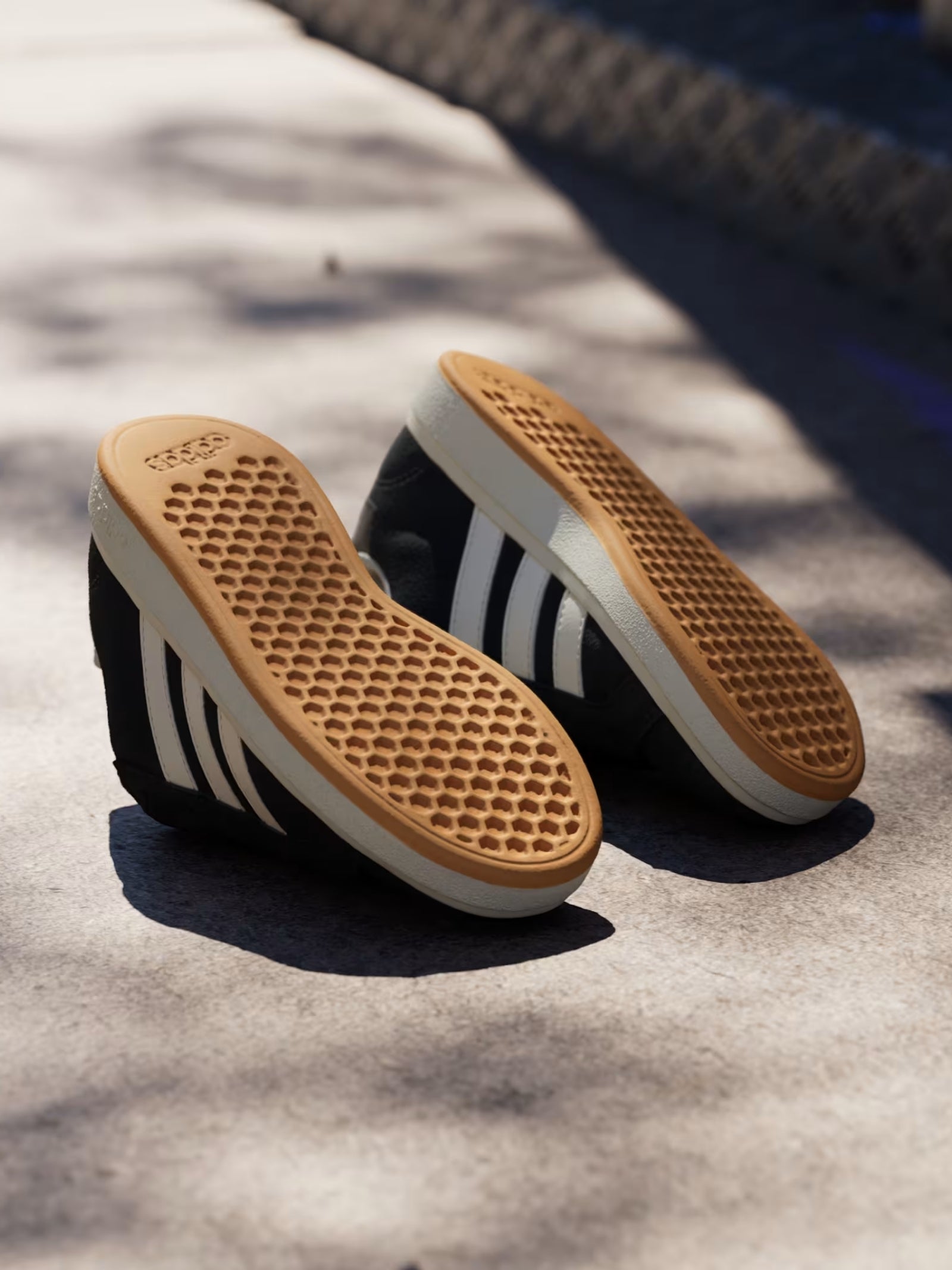 SNEAKERS ADIDAS NERE GRANDCOURT